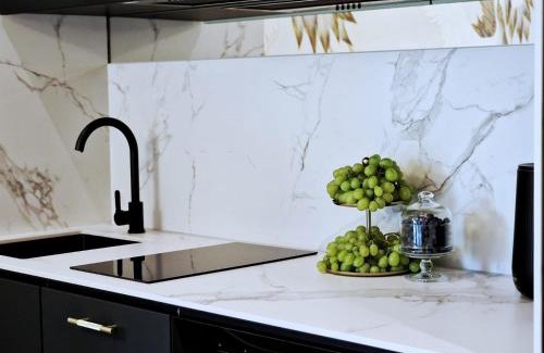 Olsztyn Apartment | Lux Lake - Apartament z ogrodem nad Jeziorem