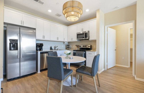 North Park Apartment | LUX North Park Modern 2BR~King Beds~Workspaces~Parking