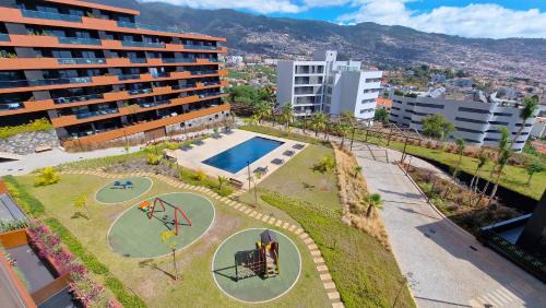 Sao Martinho Apartment | Lux Suite by LovelyStay