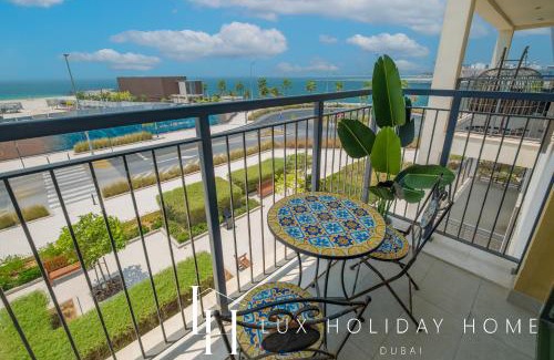 Dubai Apartment | LUX - The La Mer Sea View Suite 3