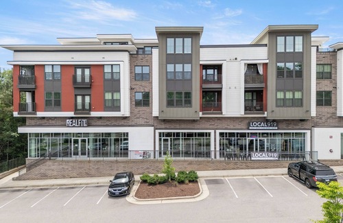 North Raleigh Apartment | Luxe 3BR Suite in North Raleigh