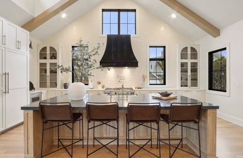Lake Geneva House | Luxe at the Lake | Heated Saltwater Pool |Lake Views |Enclosed Porch | Movie Theater| Hot Tub