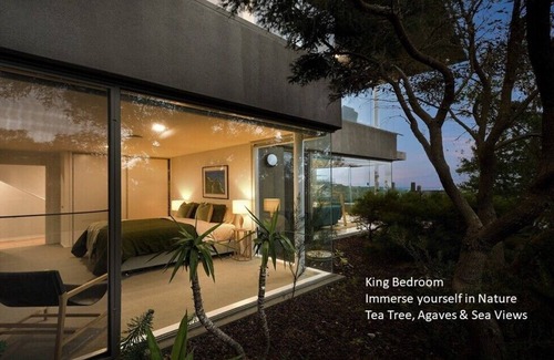 Cape Schanck House | Luxe Coastal Retreat - Ocean Views, Golf Courses, Hot Springs & Winery Heaven nn