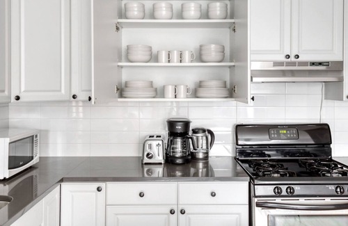 Boerum Hill Apartment | Luxe Cobble Hill 2BR w/ W/D & Elevator, near Bloomingdales, by Blueground