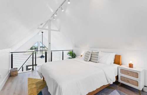 Valle Villa | Luxe Desert Tiny Home Glamping - Near Grand Canyon South Rim