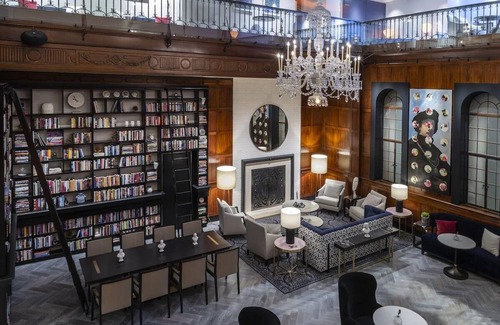 Downtown Portland Hotel | Luxe Downtown Stay: Iconic Ambiance + Urban Views | Near Japanese Garden & PSU