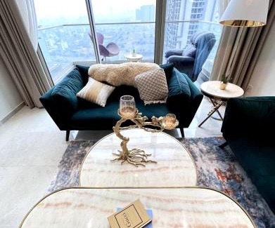Gurugram Apartment | Luxe Eleve Duplex 14th patio 4