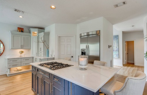 Pensacola House | Luxe Gulf Breeze Home w/Patios - 4 Mi to Beaches!