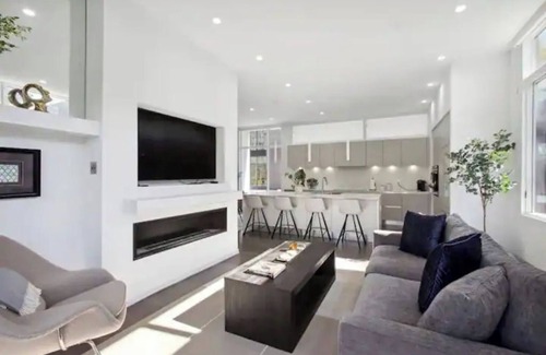 Poncey-Highland House | Luxe house steps away from the Beltline and PCM