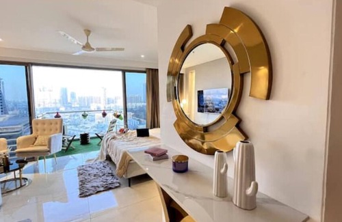Gurugram Apartment | Luxe Jacuzzi Heaven Heights 12th Patio 2