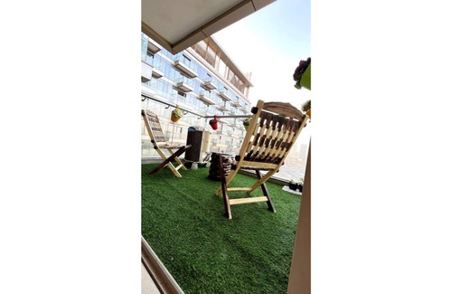 Gurugram Apartment | Luxe Jacuzzi Heaven Heights 12th Patio 2