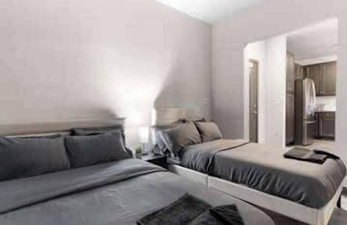 North Raleigh Apartment | Luxe King 3BR Suite in North Raleigh!