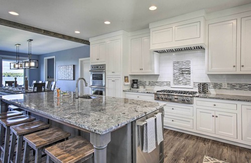 Maple City Cottage | Luxe Lakefront Escape w/ 4 Kayaks, Hot Tub, Beach!