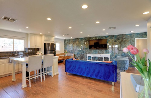 Las Vegas House | Luxe Las Vegas Casita w/Patio ~ 6 Mi to Strip!