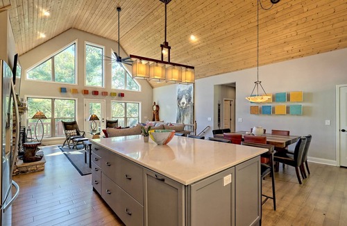 Sky Valley House | Luxe Mountain Top Home with Panoramic Views