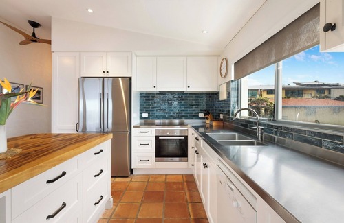 Yamba Apartment | Luxe Oceanfront Penthouse! Yamba's best address 3 bed 2 bath luxury living