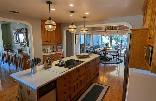 Paso Robles House | Luxe Private Hilltop Estate w/Spectacular Vineyard & Downtown Views!