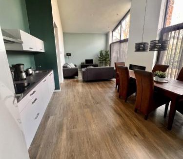 Waalre House | Luxe recreatiewoningen midden in bosrijke omgeving