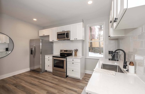 Covington House | Luxe Spot Suites