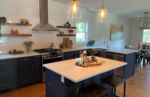 Weston House | Luxe Thanksgiving Retreat in VT's Green Mountains