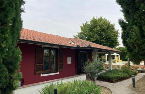 Mornico Losana Villa | Luxe Villa Monte Rosa met zwembad in een wijngebied