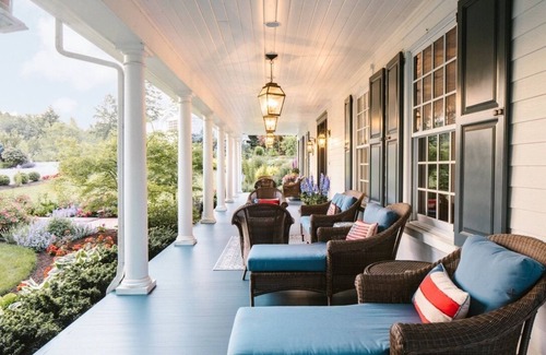 Olympia House | Luxe Waterfront estate on Puget Sound