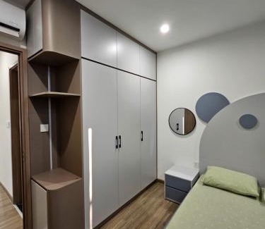 Tu Liem Apartment | Luxhomes TC1 Canopy Smart City