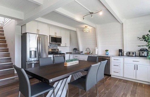 Half Moon Bay House | Luxo Stays | 5bd/3ba near beach getaway staycation