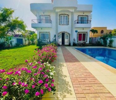 Luxor House | Luxor