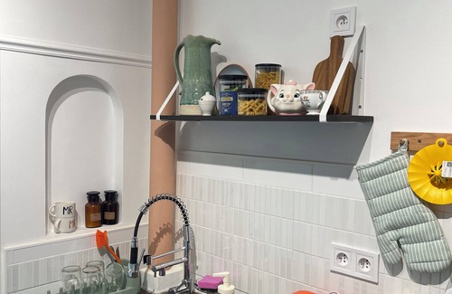 Sartrouville Apartment | Luxueux Studio Proche Gare. Paris et La Défense en Quelques Minutes