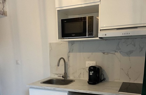 Port-Saint-Louis-du-Rhone Apartment | Luxury accommodation with private Jacuzzi by the water