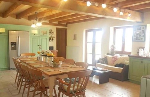 Saint-Capraise-d'Eymet House | Luxurious farmhouse property with chic barn conversion & fabulous pool