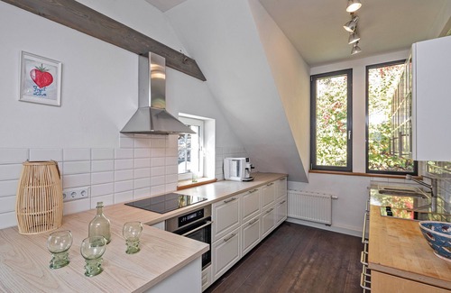 Loschwitz Villa | Luxurios Limestone Mansion - 320 qm - 7 Rooms in charming Dresden with WiFi