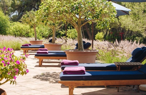 Sant Rafael de Sa Creu Villa | Luxurious Ibiza Villa | Casa Pacifica | 6 Bedrooms | Large Outdoor Dining Area.