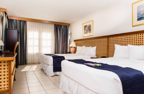 Palm Beach Resort | Luxurious 1 Bedroom, 1 Bathroom Studio Suite with private entrance