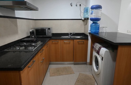 Gurugram Apartment | Luxurious 1bhk Apartment in Gurgaon With Shared Pool and BBQ Area