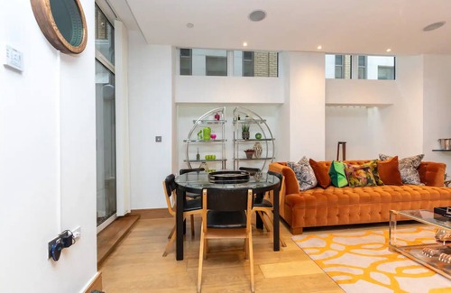 Castle Baynard Apartment | Luxurious 2 Bedroon Flat in the Heart of London