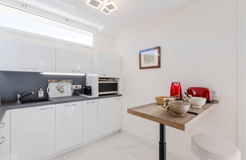 Pointe Croisette Apartment | Luxurious 2-room Apartment in Palm Beach