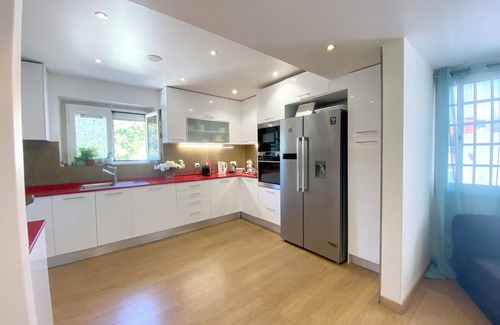 Sao Jorge de Arroios Apartment | Luxurious 200m2 3BR in Lisbon's Heart