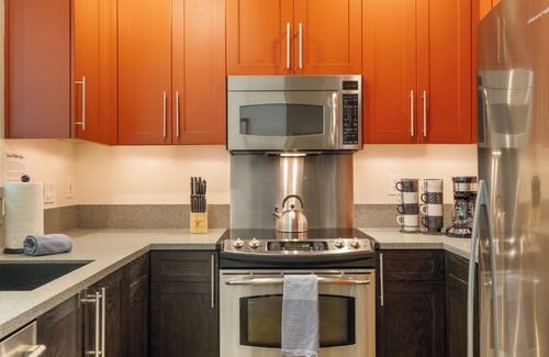 Belltown Condo | Luxurious 2BR Oasis in the Heart of Seattle!