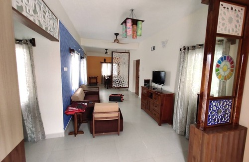 Kalapettai Apartment | Luxurious 3 BHK apartment in french quarter close to promenade beach(6 guests)