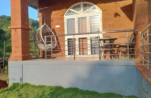 Mahabaleshwar Villa | Luxurious 5-bedroom villa in Mahabaleshwar with AC, WiFi