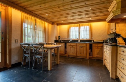 Zweisimmen Nr Gstaad Ski Chalet | Luxurious 5 Bedroom Chalet With Modern Charm