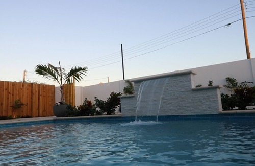 Esmeralda House | Luxurious 5-bedroom villa with pool, WiFi and AC in charming Esmeralda