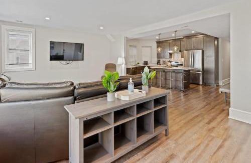 Atlantic City Apartment | Luxurious 8BR Beach Duplex w Ocean Views