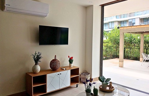 Zona Norte House | Luxurious Apartment with Private Pool and beach access