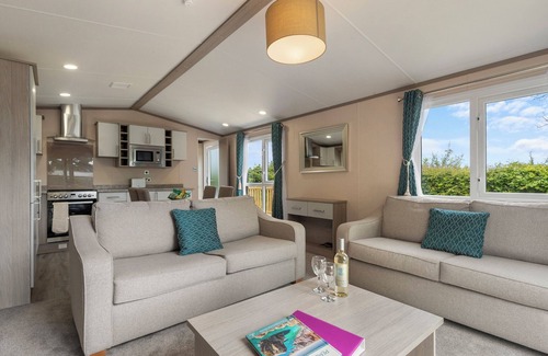 Kilgetty House | Luxurious and contemporary caravan.