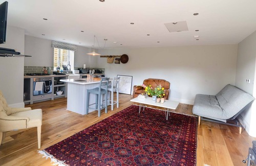 Box Cottage | Luxurious and stylish 1 bedroom cottage in the country in the Cotswolds