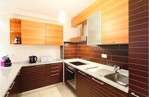 Montana Apartment | Luxurious apartment ideally located in the center of Montana crests