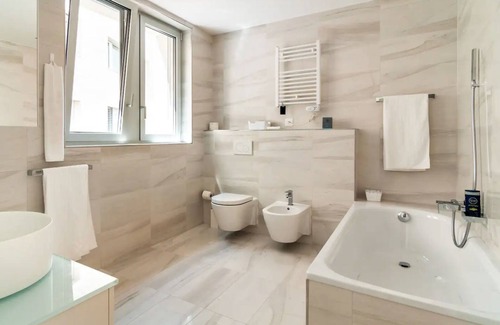 Collina d'Oro Apartment | Luxurious Apartment at the Shore of Lake Lugano